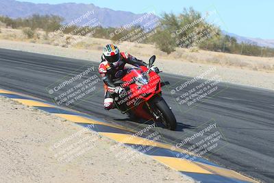 media/Jan-13-2025-Ducati Revs (Mon) [[8d64cb47d9]]/3-B Group/Session 3 (Turn 7 Inside)/